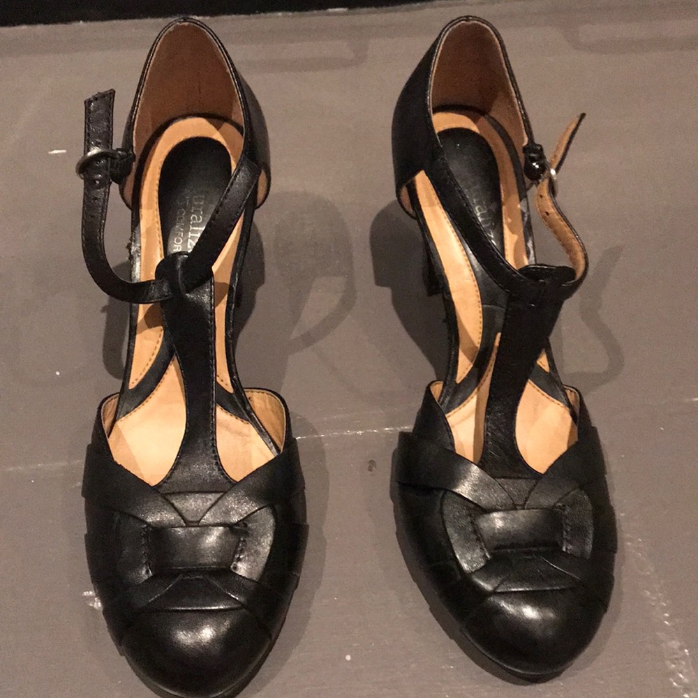 Naturalizer shoes Vamoose.